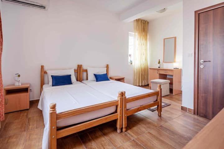 Apartmani Franeta Budva Exterior foto