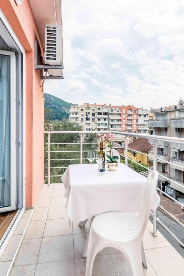 Apartmani Franeta Budva Exterior foto
